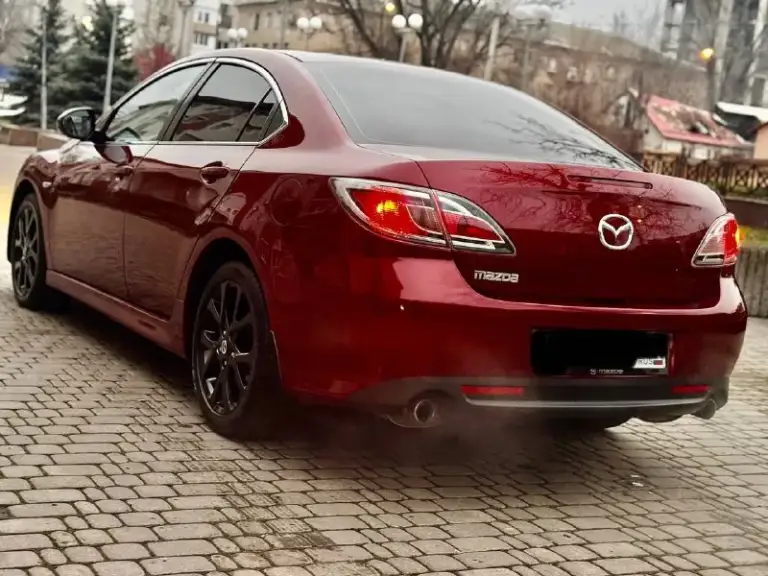 Продам свой автомобиль мазда mazda 6 2011г
Мотор 2.0 коробка автомат
Машина в отличном состоянии, кузов весь в родном окрасе. По ходовой части полный порядок, из последнего было сделано: перебрана рулевая рейка хорошим комплектующим, сделана замена масла в коробке и фильтра 40т.
По комплектации:
Двух зонный климат контроль (работает отлично)
Подогрев передних сидений
Комбинированный салон кожа
Датчик дождя и света
Круиз контроль
Электрорегулировка и электроскладывание боковых зеркал
Два комплекта ключей
Пробег 175 000 км.
Без дтп
Кто ищет для себя ухоженный автомобиль звоните
Цена 1 000 000 руб.
Осмотр в донецке.
+ +7949 508 96 15 Вячеслав - фотография - 8