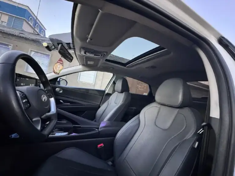 Hyundai elantra 7 2023
1.5
Коробка автоматическая
Пробег 100000
Электронная приборная панель
Электронный ручник
Парктроники
Камера заднего вида
3 Режима езды
Auto hold
Кожаный салон
4 Стеклоподъемника
Складные зеркала
Кондиционер
Старт стоп
Мульти руль
Led фары
Круиз контроль
Подогревы передних сидений
Электро регулировка зеркал
Бесключевой доступ
17 Титаны заводские
Машина шустрая и экономичная.
Авто находится в луганске
Цена: 2.100.000 рублей. Торг реальному покупателю.
+79591216020
📞 Звоните: +7(959)1216020 - фотография - 9