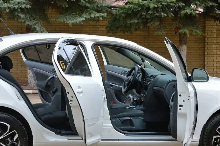Доброго времени суток!
Продаётся skoda octavia a5 в отличном состоянии.
Официальная.
Не билась и не красилась.
Обслужена, кузов, мотор, коробка, ходовая в отличном состоянии.
Только поменял ремень грм, ролики, масло в коробке.
Поставил диски r17,зимняя резина.
Коробка автомат (гидротрансформатор) не dsg.
Год 2011
Мотор 1.6 mpi
Пробег 176.000 тыс ( не скручен)
Цена 950.000 тыс.
Реальному покупателю, торг.
Возможен обмен на авто дешевле.
Тел +79495022883 - фотография - 8