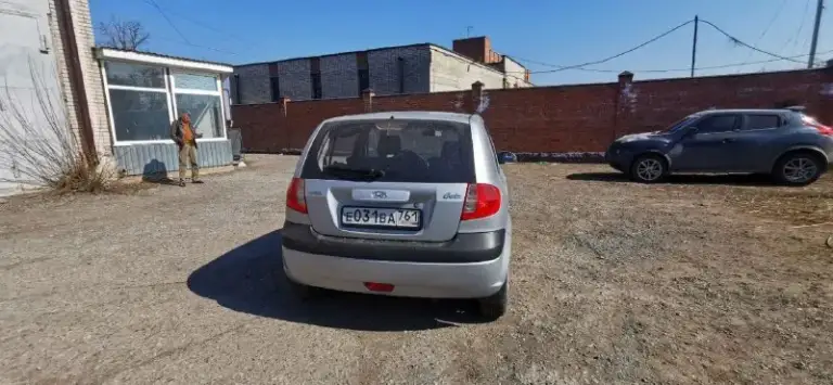 Срочно продаю hyundai getz 2008 г. В. , объем 1.4 автомат машинка в хорошем состоянии без вложений по кузову все отлично гнили ржавчины не чего нет 100% мотор идеальный работает ровно масла, фильтра только менял, коробка переключает тихо, мягко, по ходовой все хорошо не чего не гремит не стучит все отлично. Резина зима лето. Документы в порядке я хозяин полное переоформление, любые проверки без проблем. Машинка в идеальном состоянии не каких вложений не требует. Комплектация максимальная могу скинуть видео обзор по запросу продажа срочная цена 250 тыс рублей торга нет тел +79494497537 звоните в любое время есть телеграмм и макс, вотцап
📞 Звоните: +7(949)4497537 - фотография - 2