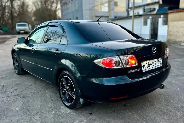 Срочно очень срочно
469.Тыс. Руб.
Торг при осмотре.
Mazda 6 2005 год.2.0 механика.
Авто в очень хорошем состоянии для своих лет.
Вложений не требует. Автотека зелень
Кузов не гнилой. Дно, пороги, стаканы, ланджероны в отличном состоянии. Мотор работает как часы. Не дымит не троит тянет отлично. Ходовая без посторонних звуков, коробка тоже в отличном состоянии. Салон чистый и ухоженный. Богатая комплектация. Климат-контроль, датчики света и дождя, круиз контроль, текшен-контроль, гур, подушки безопасности, и многое другое. Также установлена магнитола на android системе, с блютузом wifi, навигатором, камера заднего вида, литые диски r16,тонеровка, сигнализация,2ключей.
Документы в полном порядке юредически чистая.
Любое переоформление. Осмотр донецк
+79493114199 - фотография - 3