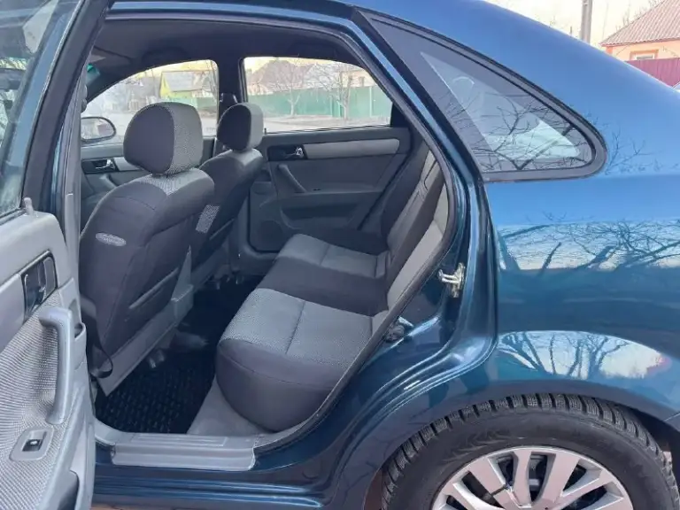 🚗
🚘Продам🚘,
Chevrolet lacetti 2008 г.
В идеальном состоянии!!!
Автотека зеленая!❗️(любые проверки ❗️
Авто не бито, не крашено, гаражного хранения!
Климат контроль
Мотор 1.8 (самый лучший, и надежный)
Коробка механика!
4 Стекло подъемники
С родным пробегом !
Ходовая, коробка и мотор работает как часы!
Кузов без ржавчины, без вмятин и царапин!
Электрика вся исправна!
Птс оригинал!
Авто полностью обслужено!
При осмотре будите довольны!
Осмотр г харцызск
Цена: 590000 ₽
📲 Tg: алёна
📞 🇷🇺 Звоните: +79498997842

Авторынок днр донецк - фотография - 5