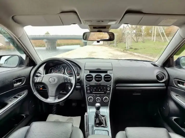 🇯🇵 Mazda 6 gg

💰Цена: 670 000р
🏢Город: мариуполь
📅Год выпуска: 2007
🧾Пробег: 191 123км.
⚙️Двигатель: 2.3
⛽Топливо: бензин
⚙️Кпп: механика 6 ст.

📞 Телефон:

+7-949-727-41-51
+7-949-551-91-52
+7-989-263-55-56

💾 Описание:

❄️ Климат контроль
⚡ Полный электропакет
🔥 Подогрев сидений
💪 Гидроусилитель руля
📦 Вместительный багажник
🌧️🔆 Датчики света и дождя
⚫ Кожаный мульти руль
⚫ Кожаные салон recaro
🎶 Музыка bose
🔑 Два ключа и руководство по эксплуатации
➕ Зимняя резина 2025 года на новых литых дисках. - фотография - 7