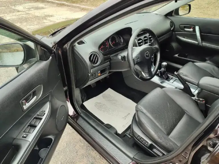 🇯🇵 Mazda 6 gg

💰Цена: 670 000р
🏢Город: мариуполь
📅Год выпуска: 2007
🧾Пробег: 191 123км.
⚙️Двигатель: 2.3
⛽Топливо: бензин
⚙️Кпп: механика 6 ст.

📞 Телефон:

+7-949-727-41-51
+7-949-551-91-52
+7-989-263-55-56

💾 Описание:

❄️ Климат контроль
⚡ Полный электропакет
🔥 Подогрев сидений
💪 Гидроусилитель руля
📦 Вместительный багажник
🌧️🔆 Датчики света и дождя
⚫ Кожаный мульти руль
⚫ Кожаные салон recaro
🎶 Музыка bose
🔑 Два ключа и руководство по эксплуатации
➕ Зимняя резина 2025 года на новых литых дисках. - фотография - 8