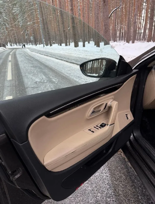 Срочно, цена 520!
Продам хороший автомобиль, обслуженный.
Автомобиль без дтп по базам. Но в силу возврата и болячек семейства ваг, косметические окрасы присутствуют.
По технике сделано недавно:
-Тнвд
-Помпа
-Замена тормозов с дисками
-Обслуженный дсг (сцепа, плата мехатроника)
-Новая зимняя резина мишлен.
Делали энодоскоп, все хорошо не придраться 👌
В очень хорошей комплектации: датчик дождя/ света, круиз контроль, 2х-зонный климат контроль, датчики контроля давления в шинах, уличная подсветка в зеркалах, аutо-hоld, электрорегулировка сидений с поясничным упором (парктроники в круг)
Салон кайф, сиденья просто обнимают!
Собственник! В птс вписан!
Связь: 892881885701
📞 Звоните: +7(928)8188570 - фотография - 2