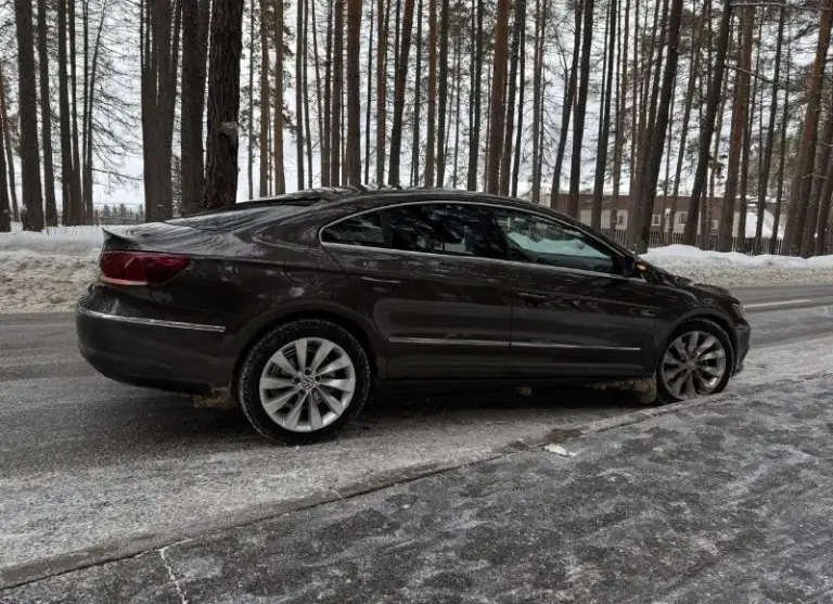 Срочно, цена 520!
Продам хороший автомобиль, обслуженный.
Автомобиль без дтп по базам. Но в силу возврата и болячек семейства ваг, косметические окрасы присутствуют.
По технике сделано недавно:
-Тнвд
-Помпа
-Замена тормозов с дисками
-Обслуженный дсг (сцепа, плата мехатроника)
-Новая зимняя резина мишлен.
Делали энодоскоп, все хорошо не придраться 👌
В очень хорошей комплектации: датчик дождя/ света, круиз контроль, 2х-зонный климат контроль, датчики контроля давления в шинах, уличная подсветка в зеркалах, аutо-hоld, электрорегулировка сидений с поясничным упором (парктроники в круг)
Салон кайф, сиденья просто обнимают!
Собственник! В птс вписан!
Связь: 892881885701
📞 Звоните: +7(928)8188570 - фотография - 5