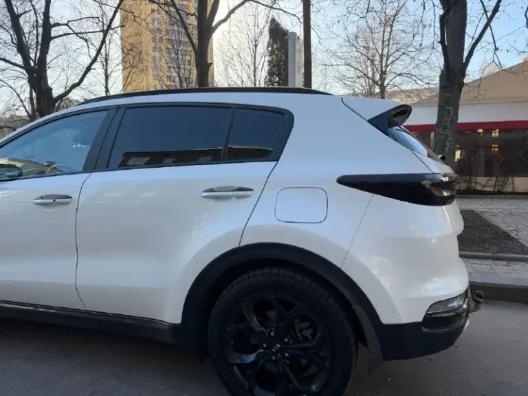 Продам kia sportage 2019
Привод передний, 2.0 на 184 л. С. , 8 а/т, весь кузов в родной краске, без подкрасов и дтп.
Пригнан из кореи.
Пробег 101 тыс. Км
Своевременное обслуживание, в техническом плане вопросов нет.
Adblue работает, проблем никаких нет. Не отшивал, так как не вижу смысла трогать рабочие элементы.
Комплектация signature (самая полная для этой модели за исключением музыки jbl и камер 360)
Машина 2 года во владении, ездит супруга.
Цена 2.65 млн. Рублей (торг имеется)
Два комплекта колес.
Осмотр донецк
+79493004309
📞 Звоните: +7(949)3004309 - фотография - 5