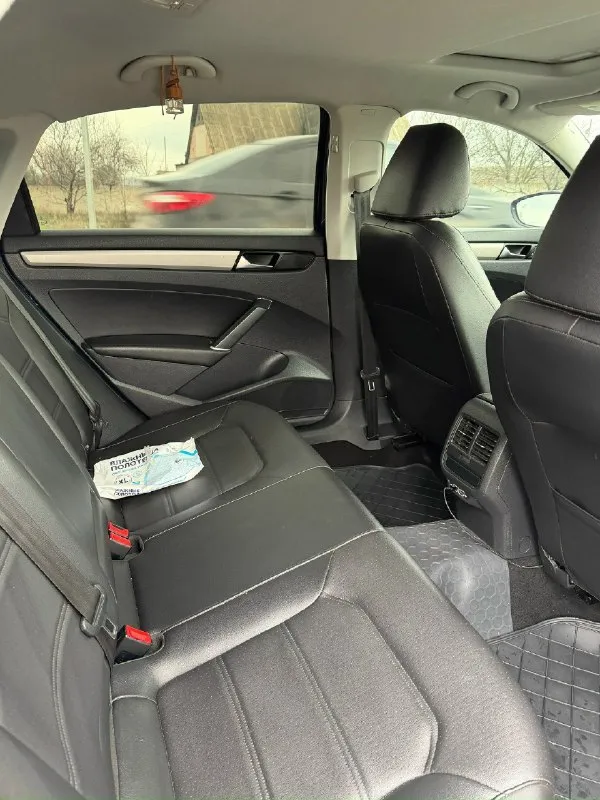 ‼️‼️Продам срочно‼️‼️✅ марка: volkswagen passat b8 ✅год: 2021 ✅мотор: 2.0 turbo ✅коробка:акпп автомобиль в новом состоянии, по технической части нет никаких нареканий, все обслужено и вложений не требует, мотор и коробка работают без каких либо проблем. ✅ комплектация: по комплектации: кожаный салон, полный эл. Стеклопакет, эл. Регулирвка зеркал и подогрев, двухзонный климат контроль с подогревом сидений, отличная мультимедиа с камерой заднего вида и carplay, парктроники, бесключевой доступ, бортовой компьютер, мультируль, эл. Регулировка сидений, люк, датчики света, дождя, удержание полосы движения и тд. ✅цена : 2.450.000 рублей, торг🔥 ✅все интересующиеся вопросы задавайте лучше по номеру телефона, все расскажу по автомобилю! Любые проверки без проблем! ✅автомобиль находится в г. Комсомольское старобешевский р-н +7 (949) 500-87-07
📞 Звоните: +7(949)5008707 - фотография - 4