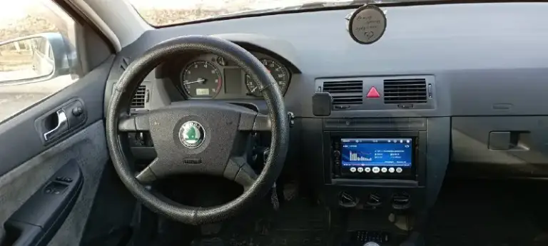 Продам skoda fabia 2003 года. Двигатель 1.2 газ/бензин, мкпп (5-и ступка). Пробег 272 000 км. Автомобиль в хорошем состоянии, не гнилой, полтора года назад проводились работы по сварке днища, были заменены пороги. Комплектация: передние электро-стеклоподъёмники, гур, подогрев заднего стекла, качественная музыка(магнитола с монитором, aux, usb, bluetooth) приятный расход топлива, дешевле только на велосипеде. Запретов, ограничений и штрафов по машине нет. Продажа с переоформлением в мрэо, я владелец (+7 949 356 87 84 - александр) осмотр в макеевке/донецке. Цена : 375 000 руб. (торг)
📞 Звоните: +7(949)3568784 - фотография - 3