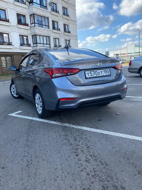 Срочно ‼️
Hyundai solaris 2019г
Автомобиль в хорошем состоянии, вложений никаких не требует. Ходовка обслужена. И коробка работают отлично. Все кнопочки работают, кондиционер холодит, два комплекта резины. Надёжный экономичный автомобиль. Я хозяин
Пробег 137т
Цена 1220000
Тел. +79497287598
📲 Tg: жека
📞 Звоните: +7(949)7287598 - фотография - 4