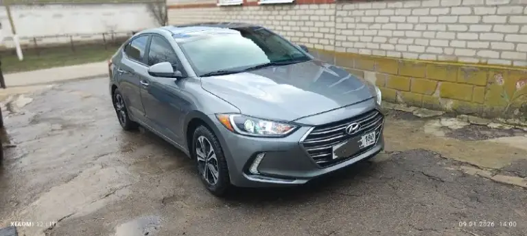 Hyundai elantra vi 2018 год
2.0 6-Ст
150 Л. С.
Родной пробег 83 тыс. Км
Машина в отличном техническом и эстетическом состоянии, обслужена и ухожена.
Хорошая комплектация:
- Бесключевой доступ,
- 2 Ключа,
- 6-Ти ступенчатый автомат с 3 режимами: eco-standart-sport, -
- Кондиционер,
- Мультируль,
- Круиз-контроль,
- 2Х-зонный климат-контроль,
- Подогрев сидений,
- Люк,
- Цветной многофункциональный монитор teyes с камерой заднего вида и carpay,
- Видеорегистратор,
- Датчик давления в шинах,
- Литые диски лето (резина continental),
- Литые диски зима (резина nokian),
За машину не стыдно, продажа в связи с покупкой нового авто
Донецк, 1 570 млн, торг
+7949 318 94 88 - фотография - 1