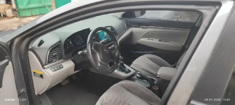 Hyundai elantra vi 2018 год
2.0 6-Ст
150 Л. С.
Родной пробег 83 тыс. Км
Машина в отличном техническом и эстетическом состоянии, обслужена и ухожена.
Хорошая комплектация:
- Бесключевой доступ,
- 2 Ключа,
- 6-Ти ступенчатый автомат с 3 режимами: eco-standart-sport, -
- Кондиционер,
- Мультируль,
- Круиз-контроль,
- 2Х-зонный климат-контроль,
- Подогрев сидений,
- Люк,
- Цветной многофункциональный монитор teyes с камерой заднего вида и carpay,
- Видеорегистратор,
- Датчик давления в шинах,
- Литые диски лето (резина continental),
- Литые диски зима (резина nokian),
За машину не стыдно, продажа в связи с покупкой нового авто
Донецк, 1 570 млн, торг
+7949 318 94 88 - фотография - 7