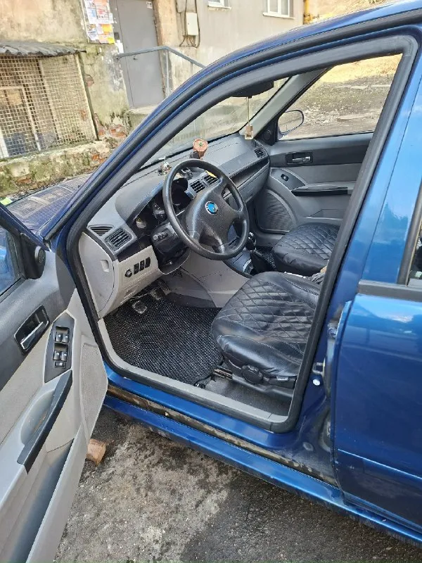 ❗ Geely ck 2007г. / пробег: 75 тыс. ❗ ‼ г. Донецк, территориально крытый рынок ‼ 180 регион, без дтп, переоформление без проблем - машина на полном ходу, хорошее техническое состояние, но нужно подделать ходовую(шаровые, сайлентблоки, стойки стаб. ), запчасти куплены, отдам с машиной, несерьёзные моменты по кузову, на езду не влияют(правая задняя фара со сколом, и царапина справа, и маленький скол на переднем бампере), двигатель на отлично, не троит, не дымит, коробка без посторонних шумов и хрустов, менялись главный и рабочие цилиндры. Установлена новая сигнализация с автозапуском, 2дин андроид магнитола, хорошая музыка (6 колонок) ❗цена с учётом недостатков: 200.000 тыс❗ ❗❗❗+79497025642 / или в личку❗❗❗
📞 Звоните: +7(949)7025642 - фотография - 3