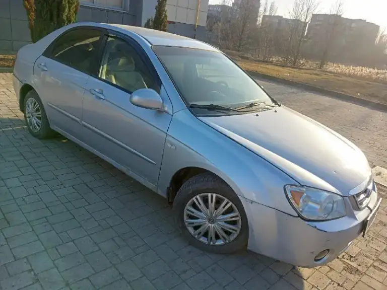 Автор: продаю kia cerato 2006г 1.6 акпп гбо4 личный автомобиль, владею три года, езжу каждый день. Есть запись всех ремонтов за мой срок эксплуатации. Акпп работает хорошо. 400₽ разумный торг возле авто. Донецк +79498105120.. !!!наш телеграм канал [ бесплатное размещение за репост!!! Правила сообщества [ мы в мах [ [
📞 Звоните: +7(949)8105120 - фотография - 4
