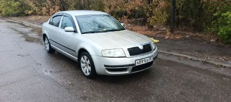 Продам skoda суперб ( skoda superb) 2005 года в хорошем состоянии. Двигатель 1.9 работает отлично, недавно делалась голова. По технике всё отлично, каждый день на ходу на большие расстояния, поэтому автомобиль всегда обслужен. По машине много чего менял. По кузову гнили нет, кузов целый, капот не в цвет, было небольшое дтп, подробнее по телефону расскажу. Салон в хорошем состоянии, климат работает во всех режимах, 4 эсп, гур, абс, подогревы сидений. Я хозяин, по документам порядок, оформление без проблем. Находится в луганске.
Цена 670 000р
+7(959)106-57-72
📞 Звоните: +7(959)1065772 - фотография - 1