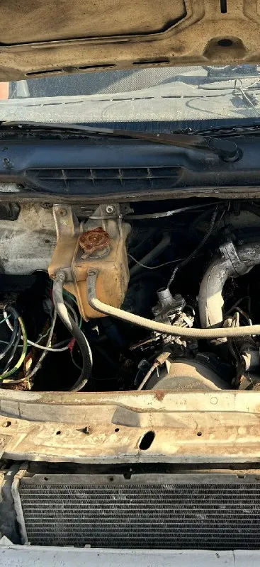 Ford транзит 2.5 1999г на полном ходу.
По документам пассажирский, категория д. Несущие части целые. Поваренный. Нужно доварить рамку лобового окна. Резина хорошая.
К нему отдается такой же транзит, как донор (без двигателя и коробки)
Переоформление без проблем.
Местоположение г. Горловка
Все вопросы по телефону +7 (949) 443-61-91
Цена 300т +торг
📞 Звоните: +7(949)4436191 - фотография - 7