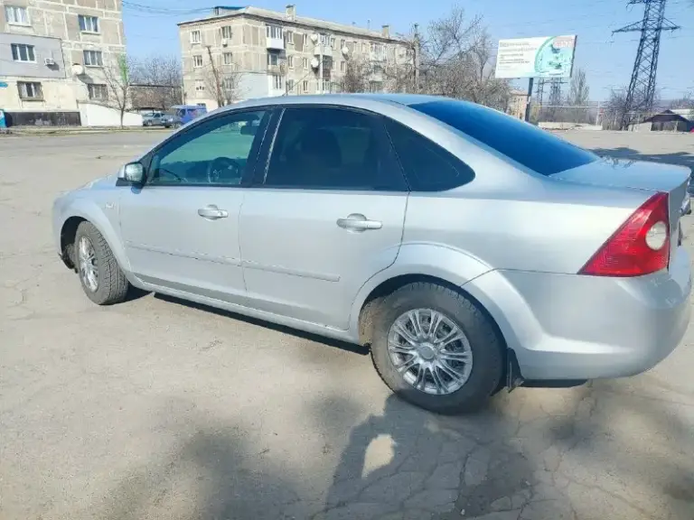 Ford focus 2. Ford фокус 2 пробег 231.000 двигатель 1,6 бензин, атмосферный, простой и надежный. Кпп механика. Двигатель после полного капремонта(фото и видео капиталки есть). Стоит хорошая андроид магнитола, новое лобовое стекло, хорошие кожаные чехлы. Пройден техосмотр. Продажа с полным переоформлением. Из минусов(горит чек по лямбде). Течей нет, новое сцепление. С ним отдам новые диски в коробке 16. Осмотр город шахтерск. Цена 550+торг +79493532173
📞 Звоните: +7(949)3532173 - фотография - 2