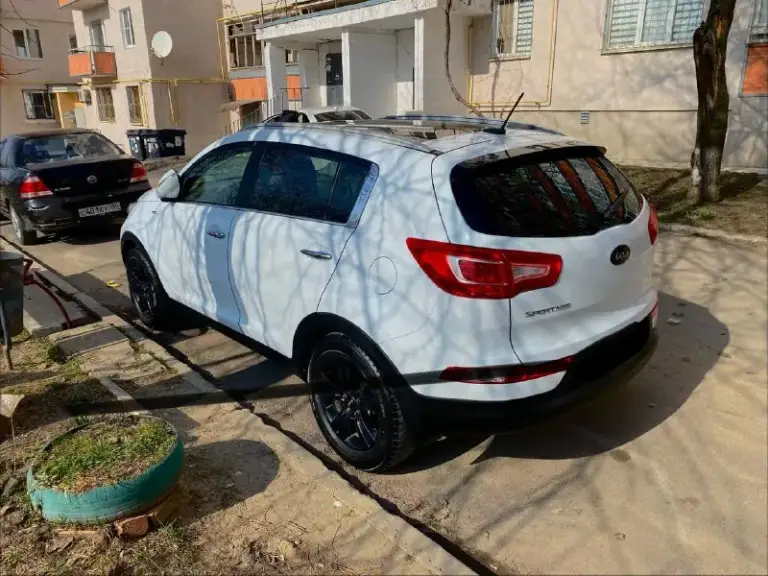 🚘Марка: kia sportage
⚙️Двигатель: 2.0 л awd
⛽️Вид топлива: бензин
📅Год выпуска: 2011
💴Цена: 1.300.000 ₽
🗺Пробег: 179.000 км
📦Кпп: автомат
📝Описание:
• Панорамная крыша
• Кнопка star-stop
• Кондиционер
• 4 Эл. Стекло подъёмники
• Усилитель руля
• Электро регулировки зеркал
• Подогревы сидений
• Мультимедия usb, aux, bluetooth
• Сенсорный монитор
• Камера заднего вида
• Мультируль
📍•Город мариуполь, донецк
📱Номер телефона: +7-949-476-84-45
+7-949-306-15-30
📲 Tg: @tyman988
📞 +7(949)4768445
📲 Tg: @da83robot
📞 Звоните: +7(949)4768445 - фотография - 4