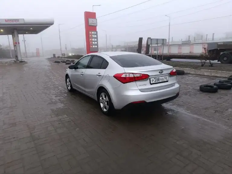 Продам kia церато, 2013 г. В. , пробег 312000. Мотор 1,6 механика(6 ступка), очень экономичный и надёжный автомобиль. Сухой, работает ровно, коробка переключается мягко. Ходовка обслужена, без посторонних звуков. Два ключа. Хорошая зимняя резина. Кондиционер работает. Без дтп. Кузов и салон в отличном. . На 300т. Произведена замена цепи, сцепления (в сборе), тормозных дисков с колодками. На 309 замена масла в двс с фильтрами.
Цена 830.000₽ торг.
+79497224839
📲 Tg: виталий сергеевич
📞 Звоните: +7(949)7224839 - фотография - 3