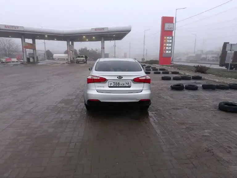 Продам kia церато, 2013 г. В. , пробег 312000. Мотор 1,6 механика(6 ступка), очень экономичный и надёжный автомобиль. Сухой, работает ровно, коробка переключается мягко. Ходовка обслужена, без посторонних звуков. Два ключа. Хорошая зимняя резина. Кондиционер работает. Без дтп. Кузов и салон в отличном. . На 300т. Произведена замена цепи, сцепления (в сборе), тормозных дисков с колодками. На 309 замена масла в двс с фильтрами.
Цена 830.000₽ торг.
+79497224839
📲 Tg: виталий сергеевич
📞 Звоните: +7(949)7224839 - фотография - 4