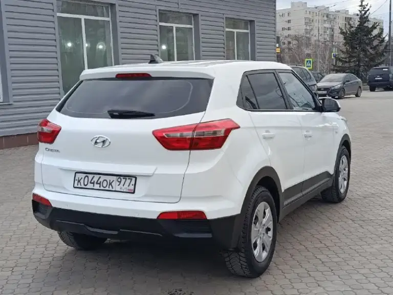 Hyundai creta 1.6 at 2017
-Пробег 165000
- Автомат
-Цена: 1.545000₽
-Тел: +79494676510
-Мариуполь
Отличное состояние автомобиля, весь в родной краске, своевременно обслуживался. В данный момент без вложений, кузов без дефектов, коробка работает четко масло менялось, подвеска без нареканий никаких стуков, по электрике ошибок нет. Салон не затерт ухожен.
Круиз-контроль, кондиционер, автозапуск с телефона, bluetooth audio aux usb громкая связь, задний парктроник, птф, все стеклоподъëмники. История прозрачная, отчет автотеки прилагаю в фото.
📲 Tg: т
📞 Звоните: +7(949)4676510 - фотография - 4