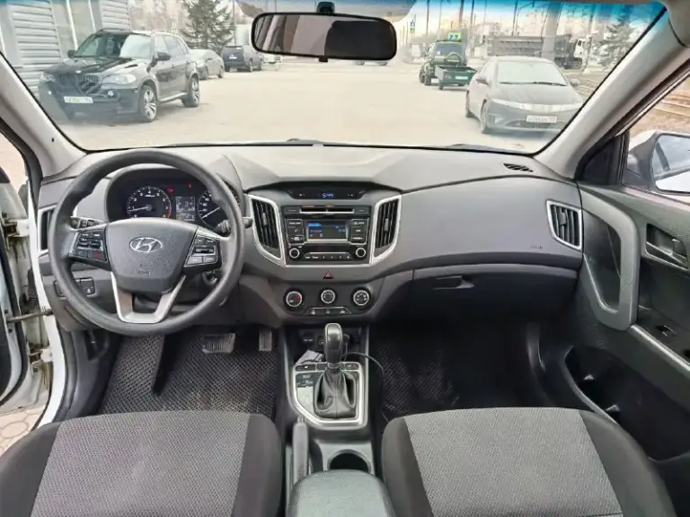 Hyundai creta 1.6 at 2017
-Пробег 165000
- Автомат
-Цена: 1.545000₽
-Тел: +79494676510
-Мариуполь
Отличное состояние автомобиля, весь в родной краске, своевременно обслуживался. В данный момент без вложений, кузов без дефектов, коробка работает четко масло менялось, подвеска без нареканий никаких стуков, по электрике ошибок нет. Салон не затерт ухожен.
Круиз-контроль, кондиционер, автозапуск с телефона, bluetooth audio aux usb громкая связь, задний парктроник, птф, все стеклоподъëмники. История прозрачная, отчет автотеки прилагаю в фото.
📲 Tg: т
📞 Звоните: +7(949)4676510 - фотография - 9