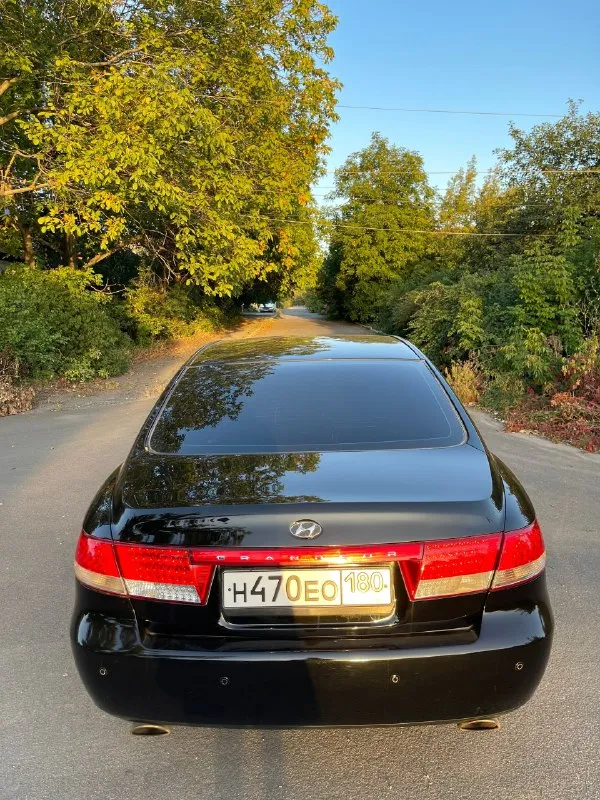 Продам корейский бизнес класс hyundai grandeur tg 2007 год, черный на черном.
Двигатель 3.3 атмосферный, газ/бензин, на автомате, самая жирная комплектация, расписывать много.
Собственник, автомобиль в около идеальном состоянии, своевременно обслуживается исключительно оригинальными запчастями, все что менялось и когда расскажу при встрече.
Бонусом 3 комплекта резины, 2 комплекта из них новые + 2 комплекта дисков, оригинальные р17 и те что на фото 18.
Цена 1.150 🍋 хороший торг у автомобиля.
Осмотр макеевка
+79493974174
.
📞 Звоните: +7(949)3974174 - фотография - 5