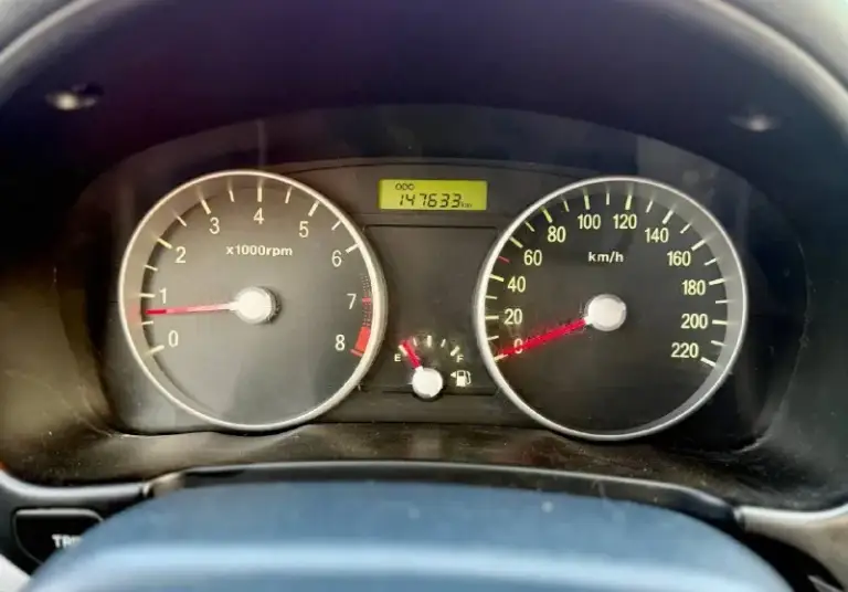 🇰🇵 Hyundai verna

💰Цена: 580 000р
🏢Город: мариуполь
📅Год выпуска: 2006
🧾Пробег: 147 633км.
⚙️Двигатель: 1.4
⛽Топливо: бензин
⚙️Кпп: механика

📞 Телефон:

+7-949-727-41-51
+7-949-551-91-52
+7-989-263-55-56

💾 Описание:

Легендарный седан будет идеальным выбором для тех кто ищет надежный автомобиль.

✅ Преимущественно родная
Краска, кузов без коррозии
✅ Оригинальный пробег
✅ Техническая часть на 5+

Хорошая комплектация:
Кондиционер, электро пакет, литые диски на хорошей резине.

➕Автомобиль с пройденным техническим осмотром и готов к переоформлению.

Улица шевченко 2️⃣6️⃣9️⃣

🏦 Возможна продажа в кредит по двум документам. - фотография - 9