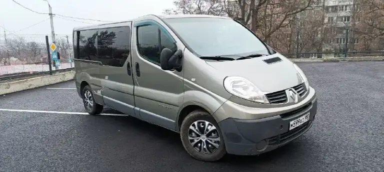 Продаётся renault traffic, 2.5 л дизель 2008г. , 8+1
Пробег 421000 (заводской пассажирский минивэн) 2 сдвижные двери. 2 кондиционера
Автомобиль в очень хорошем состоянии, 20000 км назад вложено более 1млн. Р.
Надёжная работа всех систем: двигатель, коробка передач, тормоза — без нареканий.
Экономичный дизельный двигатель — низкие затраты на топливо.
Хорошая шумоизоляция и комфортная подвеска для дальних поездок.
Автомобиль полностью готов к работе.
Звоните, пишите — отвечу на все вопросы!
1850000Р
+79493328048 Артем - фотография - 2