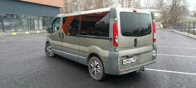 Продаётся renault traffic, 2.5 л дизель 2008г. , 8+1
Пробег 421000 (заводской пассажирский минивэн) 2 сдвижные двери. 2 кондиционера
Автомобиль в очень хорошем состоянии, 20000 км назад вложено более 1млн. Р.
Надёжная работа всех систем: двигатель, коробка передач, тормоза — без нареканий.
Экономичный дизельный двигатель — низкие затраты на топливо.
Хорошая шумоизоляция и комфортная подвеска для дальних поездок.
Автомобиль полностью готов к работе.
Звоните, пишите — отвечу на все вопросы!
1850000Р
+79493328048 Артем - фотография - 3