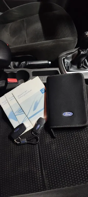 Продам свой автомобиль ford фокус 2
В 2016 году авто было пригнано из германии, с тех пор, я единственный владелец. Автомобиль в очень хорошем состоянии, масло, фильтра, расходники менялись вовремя. Кузов в отличном состоянии, рыжиков и ржавчины нет. Салон велюр в идеальном состоянии.
👉 Двигатель 1.6 бензин 115л
👉 Оригинальный пробег 285 000км
👉 Мкпп
Комплектация ghia
* Датчик дождя
* Датчик света
* Круиз контроль
* Абс
* Есп
* Обогрев лобового и заднего стекла
* 2Х зонный климат
* Магнитола андроид
* Велюровый салон
* Задний парктроник
* Все 4 стеклоподъёмника автоматические
* 6 Подушек безопасности
* Птф
* В круг дисковые тормоза
* Фаркоп
Отличный, комфортный автомобиль. Не разу не подводил. Делать ничего не нужно, сел и поехал.
2 Комплекта резины, 3 комплекта ковриков.
Г. Луганск
Цена 660 000₽
+7 (959) 111-11-02
📞 Звоните: +7(959)1111102 - фотография - 10