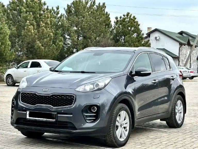 Kia sportage 2018 год
Автомобиль в идеальном состоянии вложений не каких не требует, один владелец с автосалона,
Абсолютно с чистой историей, авто в родном окрасе, стекла все родные даже лобовое)
Без дтп, с родным пробегом 138тыс, км
Комплектация пред максимальная!
Двигатель 2.0 бензин,
Подключаемый полный привод (рабочий) 4wd
Комбинированный салон,
Бесключевой доступ,
Старт стоп,
Камера заднего вида,
Управление на руле, и многое другое,
С документами полностью порядок продажа от собственника!
Цена 1.935.000₽
Звоните +7949-551-68-75 - фотография - 2