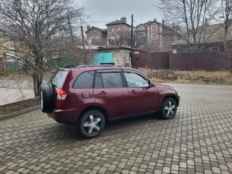 Продам авто chery tiggo 2.0 (чери тигго)
Цена: 395.000руб
Пробег: 121.000
Год выпуска: 2009 год
Город: донецк
Номер: +7 949 086 06 31( telegram)
Автомобиль покупался новым в автосалоне в донецке, в одних руках с момента покупки, двигатель в отличном состояние, ходовая часть перебранна, коробка без нареканий, хорошая комплектация, полный электро пакет, электро зеркала, мультируль, подогревы сидений, рабочий кондиционер, штатная сигнализация, стёкла все родные, новый аккамулятор, два ключа.
По кузову отлично сохранился для своих лет.
Хороший семейный автомобиль.
Звоните пишите.
📲 Tg: ⚡️
📞 Звоните: +7(949)0860631 - фотография - 5