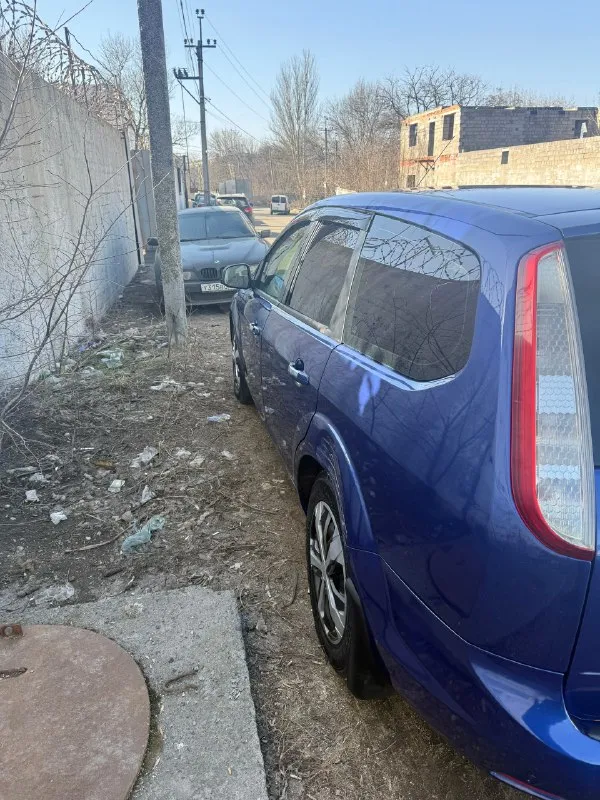 Продам личный автомобиль ford focus 2 2011 год
Ресталинговая модель универсала
Мотор 1.6 100л/с стоит контрактный
Пробел 257к
Коробка механика
Масло двс каждые 6.5т км
Ходовка обслужена
Есть нюансы по кузову, левое заднее крыло согнули
Машина хорошая ни разу не подвела
Каждый день на ходу
За автомобиль хочу 500т. Р продажа с срочно нуждой фин. Средст.
+79493299635
📞 🇷🇺 Звоните: +79493299635 - фотография - 4