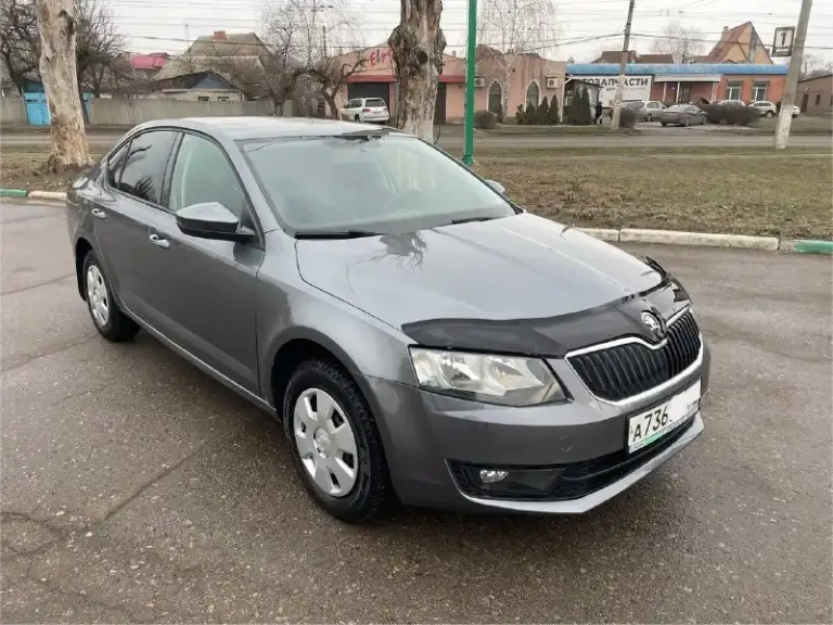 Skoda octavia a7 - 2015 года, объём 1.6 самый надежный мотор, на механике. 198тысяч км пробега. Автомобиль в идеальнейшем состоянии, машина прошла то, эксплуатация сугубо в гараже, нареканий нет никаких, от слова совсем! В комплекте все ключи ( два ключа ) сервисные книги, записи всех то, обслуживание на офф дилере, за более детальной информацией звоните!
Цена 1🍋180торг или обмен +79495180296
📲 Tg:. ...
📞 Звоните: +7(949)5180296 - фотография - 10