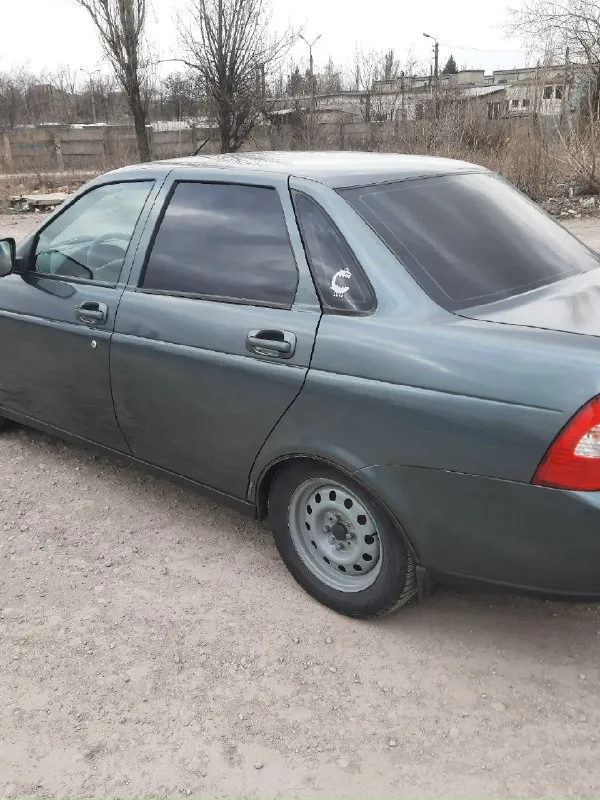 Ваз приора, 2011 г. В. , 1.6 (16 кл), мкпп, 158 000 км продаю свою приору 2011 года (я 4-й хозяин по птс). Родной пробег 158 000 км. Езжу каждый день. Кузов живой, ровный, цвет зеленый металлик. Денег на обслуживание не жалели — ставили только качественные брендовые запчасти. По технике вложений ноль — сел и поехал! Мотор 1.6, 16 клапанов («шестнарь») гур передние электростеклоподъемники установлены безвтыковые поршня (клапана не гнет!) комплект грм gates (заменен 20 000 км назад) новые катушки зажигания bremi и свечи ngk новое сцепление luk (заменено 20 000 км назад) новый дроссель 54 мм поменяны все радиаторы, все патрубки заменены на силиконовые новый аккумулятор подвеска полностью перебрана: стоят стойки ss20 -30мм в круг свежие тормоза - brembo кузов поварен и полностью обработан антикором полный выхлоп «гранта спорт» (паук 4-1, трасса 51 мм) — звучит приятно и басисто сделана хорошая шумоизоляция (двери, пол, капот, багажник) — в салоне действительно тихо 2 комплек
📞 Звоните: +7(949)4069153 - фотография - 6