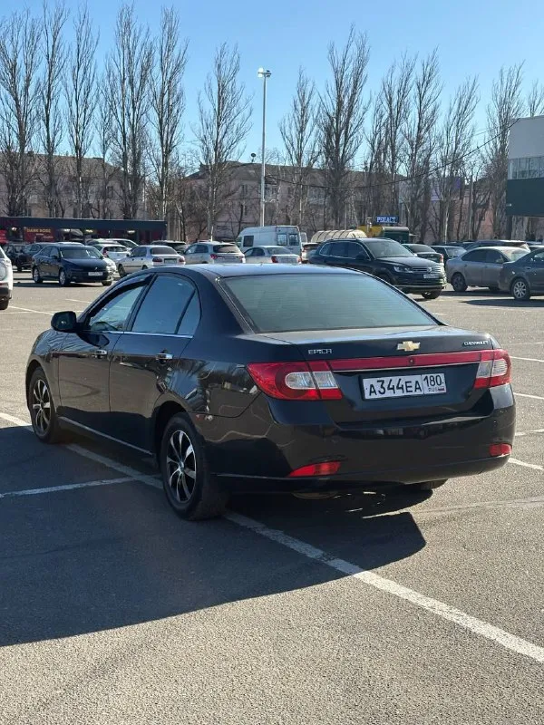 Chevrolet epica 2.5 at(6ступ), 2010 год
Пробег: 220.000 км
В техническом плане авто в идеальном состоянии, коробка автомат - пинков нет от слова совсем, двигатель работает как часы, машина неприхотливая и комфортная, топ за свои деньги
С документами полный порядок
По кузову есть небольшие вмятинки ничего критичного и супер заметного нет
Состояние машины сел поехал
Автотека в порядке
Авто в хорошей комплектации и красивым салоном для своих лет

Цена 600.000р
Макеевка
📞 +79498338986 - фотография - 2