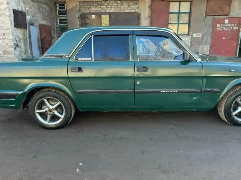 Продам боевую баржу!газ 3110(волга) машина личная, я собственник. 2000 года выпуска, газ(пропан)-бензин, мотор 402 после кап. Ремонта, установлен новый гур. За последнее время было много чего поменяно. Стоит генератор 140а нива. Машина практически вся в шумке. Подогрев сидений,4 эл. Стекло подъемника стоит хорошая музыка диски 15r титаны по кузову есть моменты по лкп. Дырок, гнили нет!дно всё заводское. Тормоза поменяны в круг. Стоят фары собственной разработки. Цена 230т. +торг связь +7(949)509-66-82 и в лс.
📞 Звоните: +7(949)5096682 - фотография - 8