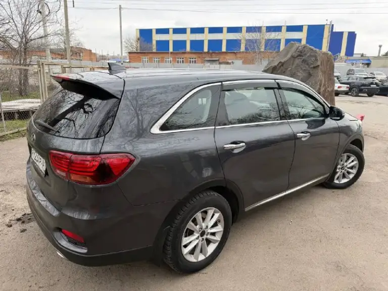 В продаже ✅
Kia sorento prime (рест)
2018Г.
2,4 Ат бенз
148 Тыс бег🏃
Дилерский, не превезенка 🚘
На хорошей технике‼️
Большой внедорожник🤩
Хорошая автотека✅
Витрина есть✅
На чистых документах‼️
По вопросам ⬇️⬇️⬇️
+79995035990 Женя
Тг t. Me/evgeniy_avd_auto
Старт цен на авито от
2 175 000 И то в москве
Моя цена 1 995 000 тыс. 🍯
Запас по цене от 200тыс.
Автотека
📲 Tg: @evgeniy_avd_auto
📞 Звоните: +7(999)5035990 - фотография - 2