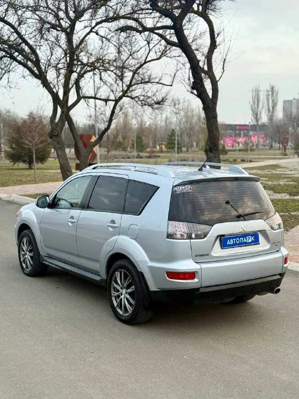🇯🇵 Mitsubishi outlander

💰Цена: 1 100 000р
🏢Город: мариуполь
📅Год выпуска: 2009
🧾Пробег: 198 507км.
⚙️Двигатель: 2.0
⛽Топливо: бензин/газ
⚙️Кпп: автомат

📞 Телефон:

+7-949-727-41-51
+7-989-263-55-56
+7-949-551-91-52

💾 Описание:

Mitsub. .. >✅ южная эксплуатация.
✅ Техническая часть на 5+
✅ Оригинальный пробег.
✅ Салон как новый.
✅ Салон трансформер.

✅ Отличная комплектация:

❄️ Кондиционер, подогрев сидений, гур, abs, птф, кожаный мультируль, центральный замок, tesla магнитола с камерой заднего вида, хорошая летняя резина на красивых литых дисках.

Улица шевченко 2️⃣6️⃣9️⃣

🏦 Возможна продажа в кредит по двум документам. - фотография - 6