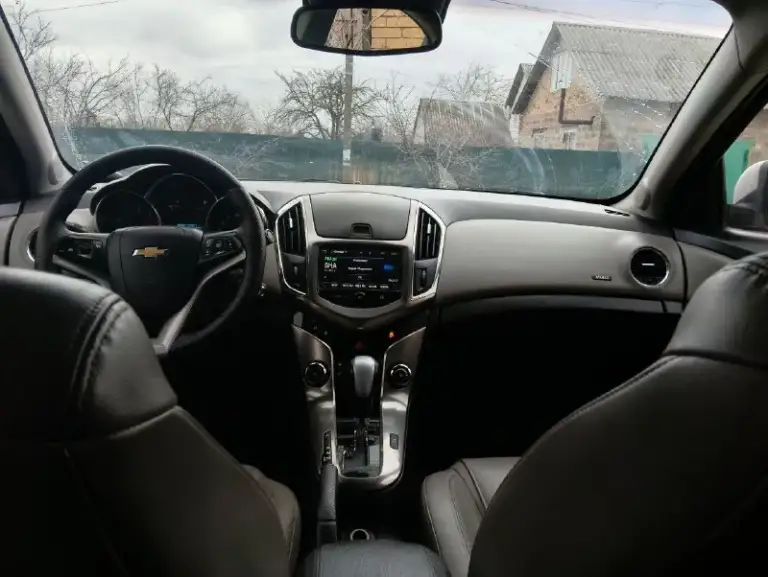 Продам chevrolet cruze
▪Машина 2013 года, в хорошем состоянии,
Не дымит не троит, работает каждая кнопка
▪Пробег 245.000,1.8 автомат ✅
▪Салон кожаный чистый и ухоженный✅
▪Один комплект резины, два ключа✅
▪Полная комплектация ✅
▪Цена 680.000 тысяч, от машины не избавляюсь реальному покупателю будет торг!💸
▪Осмотр:город харцызск
▪Номер:+79494504484
▪Я хозяин, любое переоформление, автотека зеленьhttps://autoteka. Ru/report/web/uuid/03276521-d6c7-43f8-87a6-e. . - фотография - 7