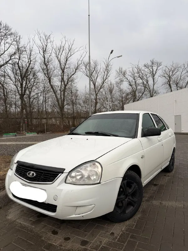 Продам приору 2011 года мотор идеально масла фильтра катушки свечи все новое аккумулятор новый коробка идеально новое сцепление корзина масла в коробки ходовая идеально новый привода в сборе двое новых тормозные блины колодки супорт новый стойки новый пружины шаровый новая резина летняя по кузову дно пороги стаканы в идеальном состоянии цена данного авто 315 тыс рублей торг +79494452420 - фотография - 4