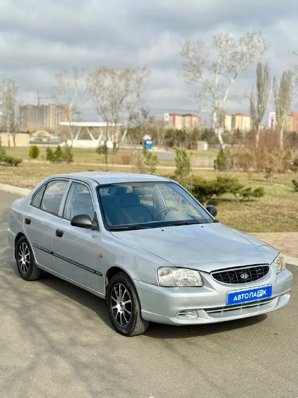 🇰🇵 Hyundai accent
💰Цена: 370 000р.
🏢Город: мариуполь
📅Год выпуска: 2003
🧾Пробег: 293 750 км.
⚙️Двигатель: 1.5
⛽Топливо: бензин
⚙️Кпп: механика
📞 Телефон:
+7-949-727-41-51
+7-949-551-91-52
+7-989-263-55-56
💾 Описание:
Hyundai accent (тагаз) — это надежный и популярный автомобиль, с высокой надежностью и не дорогим обслуживанием.
✅ Отличное техническое и внешнее состояние
✅ Кузов без коррозии
✅ Оригинальный пробег
✅ Южная эксплуатация
Кондиционер, гур, два стеклоподъемника, литые диски на хорошей резине.
➕Автомобиль с пройденным техническим осмотром и готов к переоформлению.
Улица шевченко 2️⃣6️⃣9️⃣
🏦 Возможна продажа в кредит по двум документам. - фотография - 1