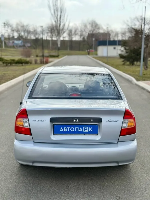 🇰🇵 Hyundai accent
💰Цена: 370 000р.
🏢Город: мариуполь
📅Год выпуска: 2003
🧾Пробег: 293 750 км.
⚙️Двигатель: 1.5
⛽Топливо: бензин
⚙️Кпп: механика
📞 Телефон:
+7-949-727-41-51
+7-949-551-91-52
+7-989-263-55-56
💾 Описание:
Hyundai accent (тагаз) — это надежный и популярный автомобиль, с высокой надежностью и не дорогим обслуживанием.
✅ Отличное техническое и внешнее состояние
✅ Кузов без коррозии
✅ Оригинальный пробег
✅ Южная эксплуатация
Кондиционер, гур, два стеклоподъемника, литые диски на хорошей резине.
➕Автомобиль с пройденным техническим осмотром и готов к переоформлению.
Улица шевченко 2️⃣6️⃣9️⃣
🏦 Возможна продажа в кредит по двум документам. - фотография - 5