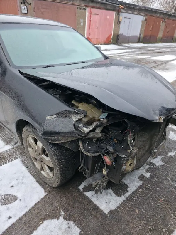 Продам chevrolet epica 2008 г. 2.0
Автомобиль до дтп был в отличном состоянии - полностью обслужен от а до я.
Двигатель и коробка работали идеально.
Дтп - удар об отбойник, подушки безопасности не сработали, техника вся целая.
Восстанавливать нет времени, поэтому продаю как есть.
Пробег - 227 000 км.
Документы в порядке.
Цена - 275 000 руб.
📞 +7 949 376-16-88 - фотография - 9