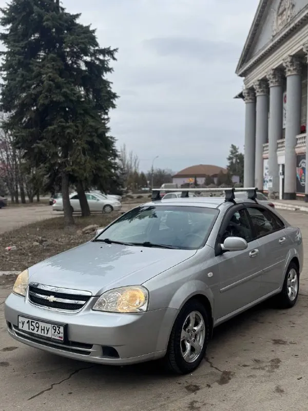В продаже эксклюзивный вариант
Chevrolet lacetti 2005 г. С пробегом 84.000 км, в одних руках с салона, все подтверждается документами и автотекой( причем фиксация пробега была каждый год) автомобиль всю время находился в краснодаре, отсюда и около идеально состояние кузова.
Крашен бампер и частично угол переднего крыла(зацепились об ворота) остальное родной окрас. Толщиномер предоставлю. В дтп не участвовала(все герметики, сварные точки и т. Д. Заводские), ничего не крутилось и не снималось. Остекление оригинал, без трещин и сколов.
Комплектация с кондиционером, стеклоподъемниками, гур, abs, airbag, электрозеркала, сигнализация с обратной связью, неплохая музыка.
Два ключа, птс оригинал.
Ручник держит, автомобиль полностью обслужен. Кпп отлично работает
Новая летняя резина
Тех осмотр пройден.
Кто ищет автомобиль для себя на долгое время - лучший вариант.
+79493594733
620.000 Торг у капота
Макеевка
📲 Tg: @killreall17
📞 Звоните: +7(949)3594733 - фотография - 2