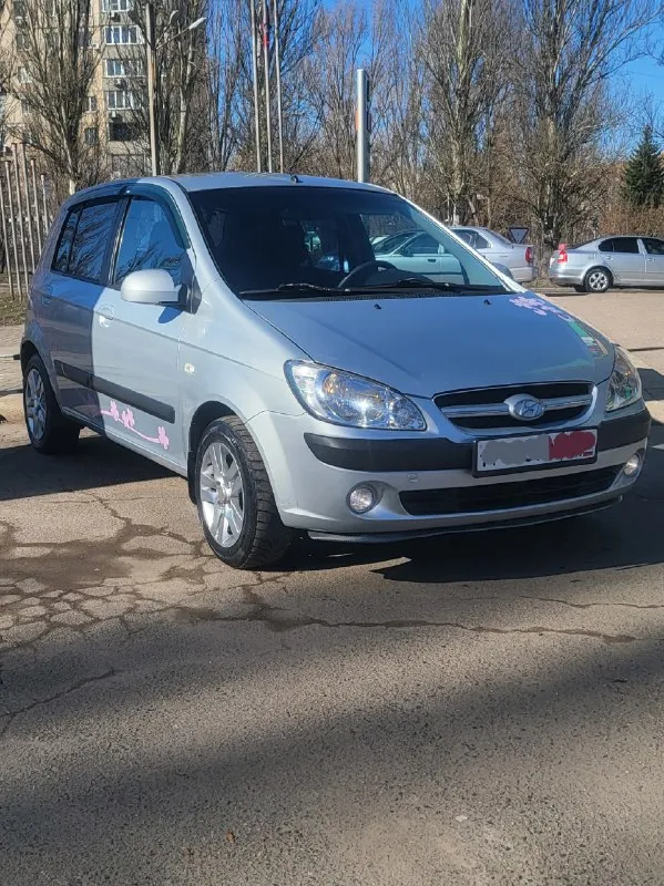 Hyundai getz (хендай гетс) 2007г. В. Мотор лучший в линейке 1.6 16v акпп(автомат). Автомобиль местный, куплен в донецке. Сборка корея. Не бит, стекла заводские. Вложений не требует.575т. Р. +79493032667
📞 🇷🇺 Звоните: +79493032667 - фотография - 4