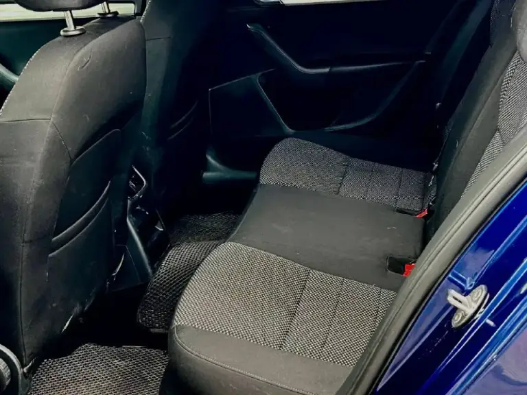 Продам skoda octavia 2015 год выпуска с мотором 1.6 бензин, коробка автомат (обычный гидротрансформатор)!за все время 2 хозяина, оригинал птс, очень бережная эксплуатация, пробег 170.000км, вся полностью обслужена и в близжайшее время не потребует никаких затрат, гаражное хранение!вся геометрия кузова идеально ровная, все герметики и швы заводские, подушки безопасности все на своем месте!в таком состоянии октавии единицы ! Работает идеально, лью масло liqui moly 5w-30,ходовая часть мягенькая -на 5+. Коробка работает четко, как в новом авто, без рывков и задержек. В общем состояние автомобиля близкое к идеалу!
Цена:1.330.000₽
Тел:+79493578236 или телега +79094166333 если не дозванивайтесь звоните на телегу
📲 Tg: алекс
📞 Звоните: +7(949)3578236 - фотография - 7