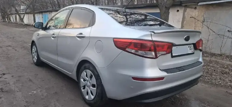 Продам:
🚘Марка: kia rio iii
📅Год: 2015
(Г. Донецк)
📌Коробка: механическая 
📌Объем: 1.4
Расход по трассе 5.2л. /100км
❗Пробег: 168 000 км
📌Цена: 987 000₽
🔥Комплектация:
✅Подогревы сидений, руля,
✅Кондиционер
✅Электрорегулировка зеркал
✅Abs
✅Usb магнитола
✅Противотуманные фары
 
📞 Телефон: +79494377074
📞 Звоните: +7(949)4377074 - фотография - 5