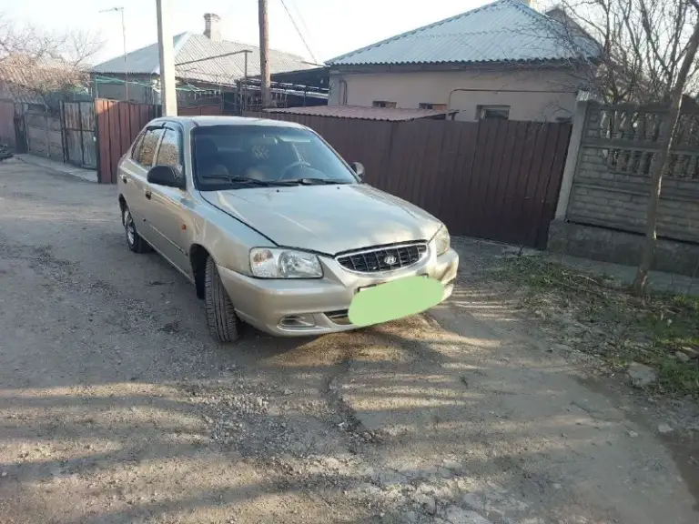Продам автомобиль хендэ акцент 2005 года. 1.6. Механика. Передний привод. 223.140 км родного пробега. Документы в порядке. В хорошем состоянии. Двигатель, коробка без нареканий, по ходовке все хорошо. Салон ухоженнный. Цена: 420.000 рублей. Торг. Интересующие вопросы по номеру: +79490769142 вадим. Мариуполь. - фотография - 1